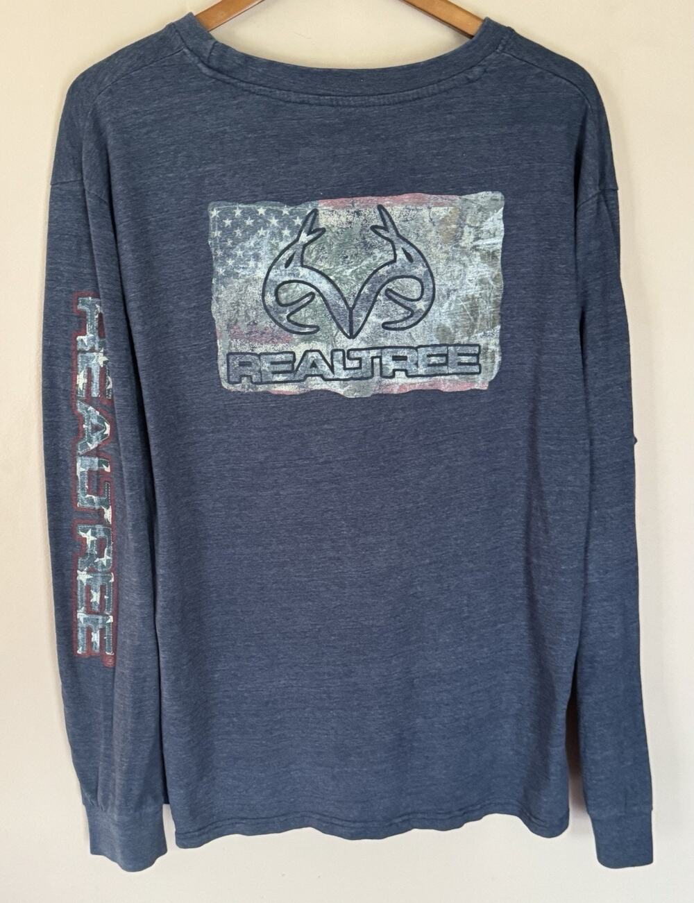 Two REALTREE LONG SLEEVE T-SHIRTS XL Red White Blue Patriotic Deer Hunter
